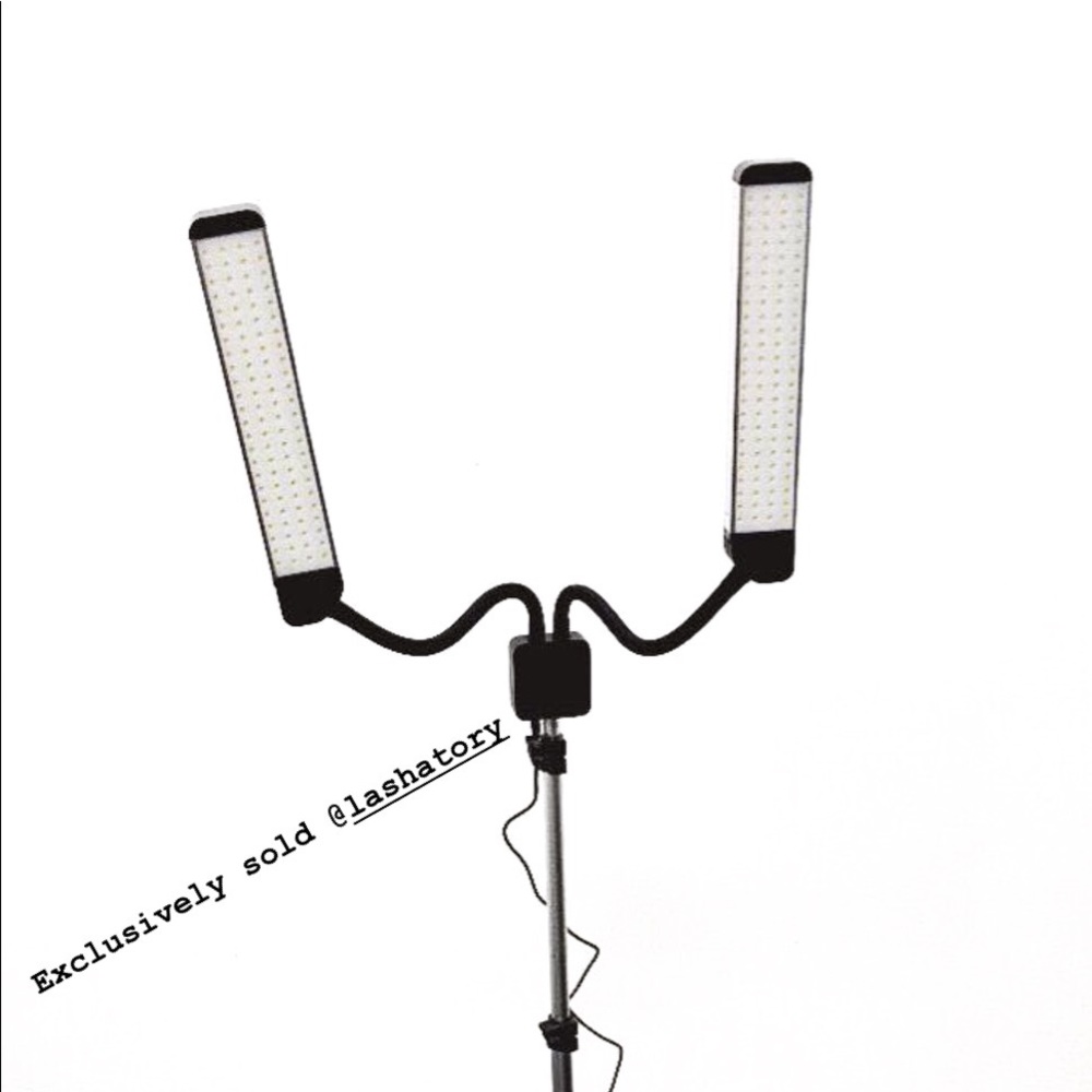 LED light for Salon Setup - Picture 4 of 4